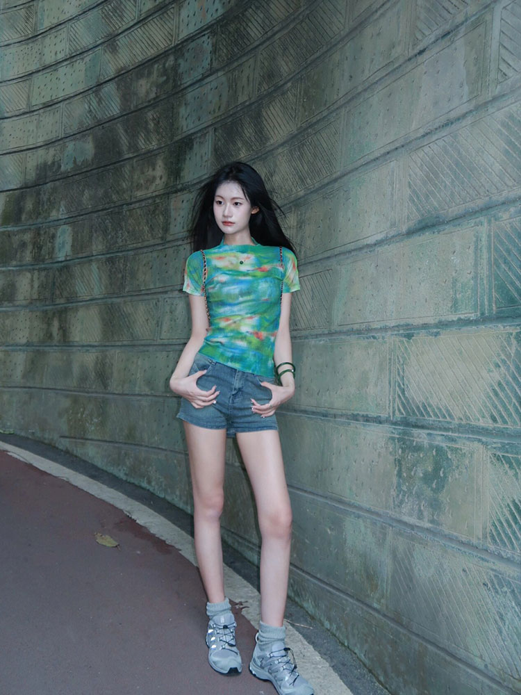 Spicy Girl Tie-Dye Mesh Short Sleeve Fitted Cropped T-Shirt - Casual Versatile Style for 90s and Y2K Fashion Lovers Spicy Girl Tie-Dye Mesh Short Sleeve Fitted Cropped T-Shirt - Casual Versatile Style for 90s and Y2K Fashion Lovers