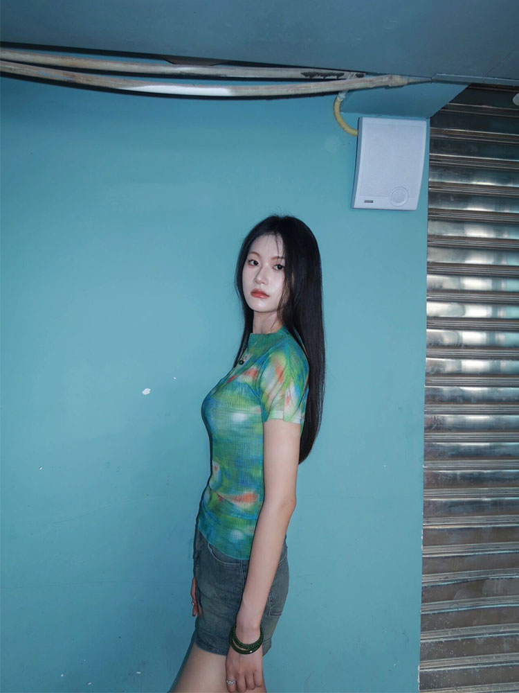 Spicy Girl Tie-Dye Mesh Short Sleeve Fitted Cropped T-Shirt - Casual Versatile Style for 90s and Y2K Fashion Lovers Spicy Girl Tie-Dye Mesh Short Sleeve Fitted Cropped T-Shirt - Casual Versatile Style for 90s and Y2K Fashion Lovers