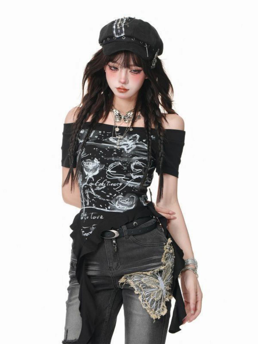 Spicy Personality Printed Off-Shoulder Short Sleeve T-Shirt for Women, Irregular Flowing Ribbon, Versatile American Style Top Spicy Personality Printed Off-Shoulder Short Sleeve T-Shirt for Women, Irregular Flowing Ribbon, Versatile American Style Top