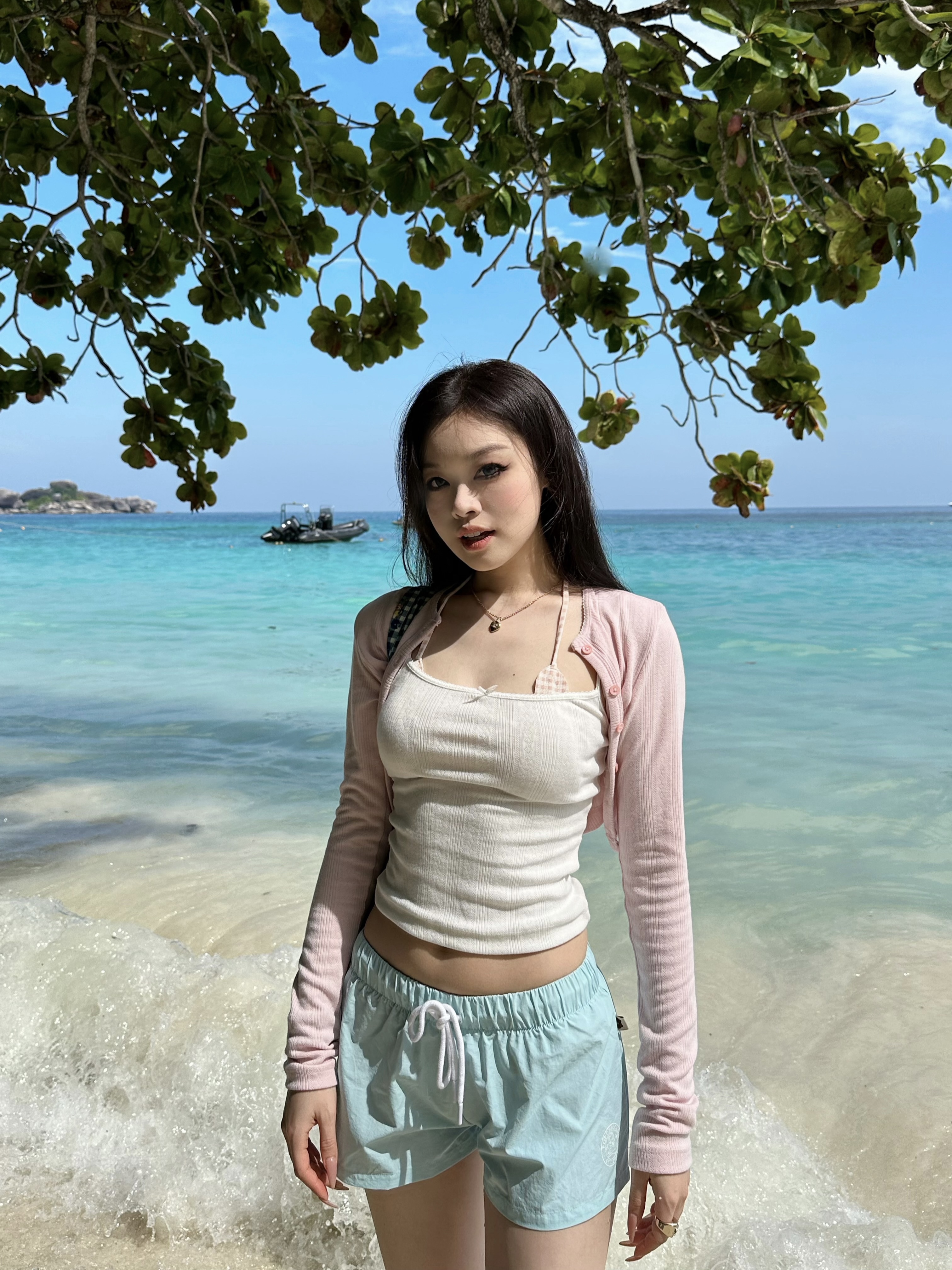 Sporty Girls' Easy-to-Wear Sports Shorts - Youthful & Playful, Available in 4 Colors, Perfect for Active Teens & 90s Inspired Style