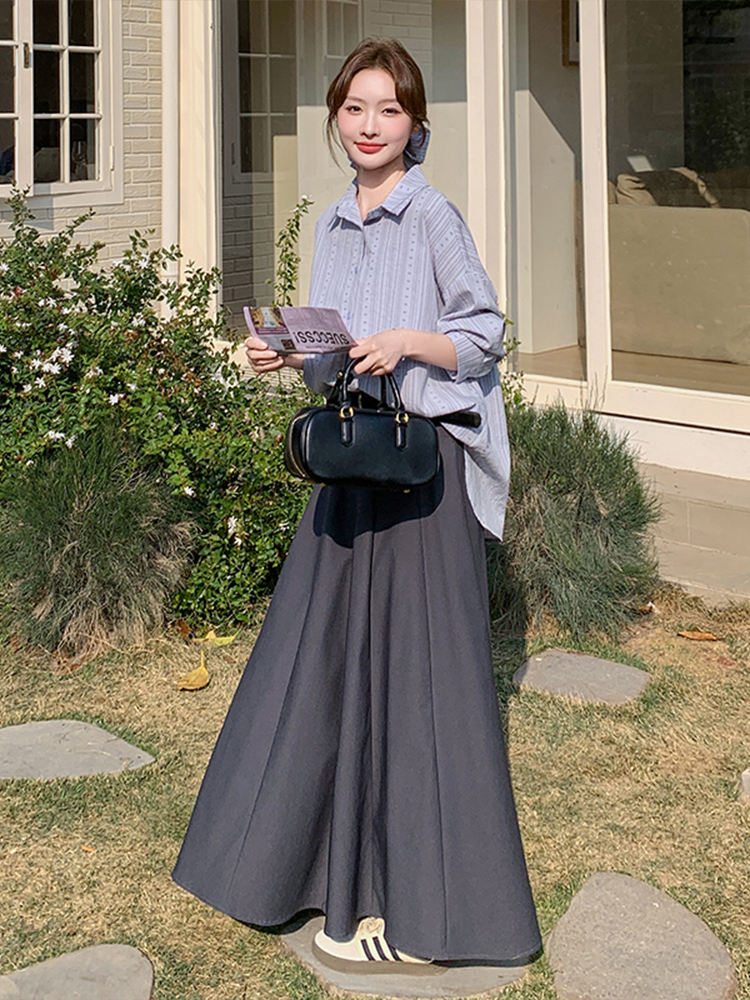 Spring 2025 Striped Shirt and Skirt Two-Piece Set for Women, Elegant Korean Style, High-Quality Fashion Outfit Spring 2025 Striped Shirt and Skirt Two-Piece Set for Women, Elegant Korean Style, High-Quality Fashion Outfit