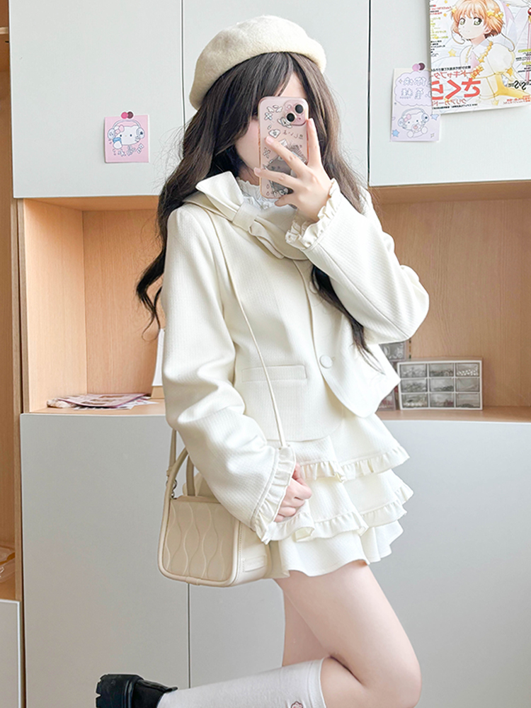 Spring College Style JK Uniform Coat with Bowknot and Cake Skirt - Women's Pudding Bear Inspired Little Chanel Look Spring College Style JK Uniform Coat with Bowknot and Cake Skirt - Women's Pudding Bear Inspired Little Chanel Look