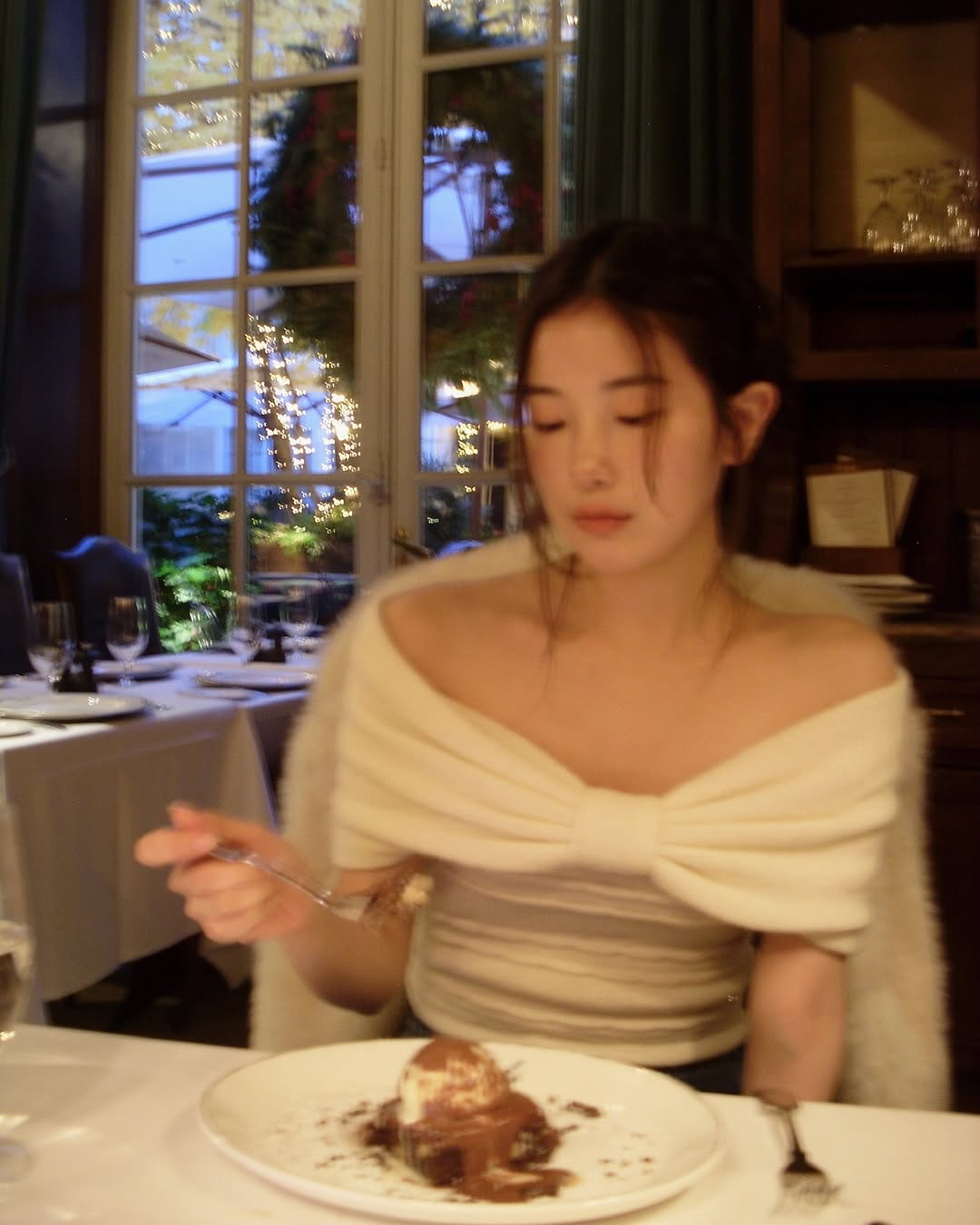 Spring Summer One-Shoulder Knitted Vest in Barnet Style with Bow - Current Korean Niche Fashion Spring Summer One-Shoulder Knitted Vest in Barnet Style with Bow - Current Korean Niche Fashion