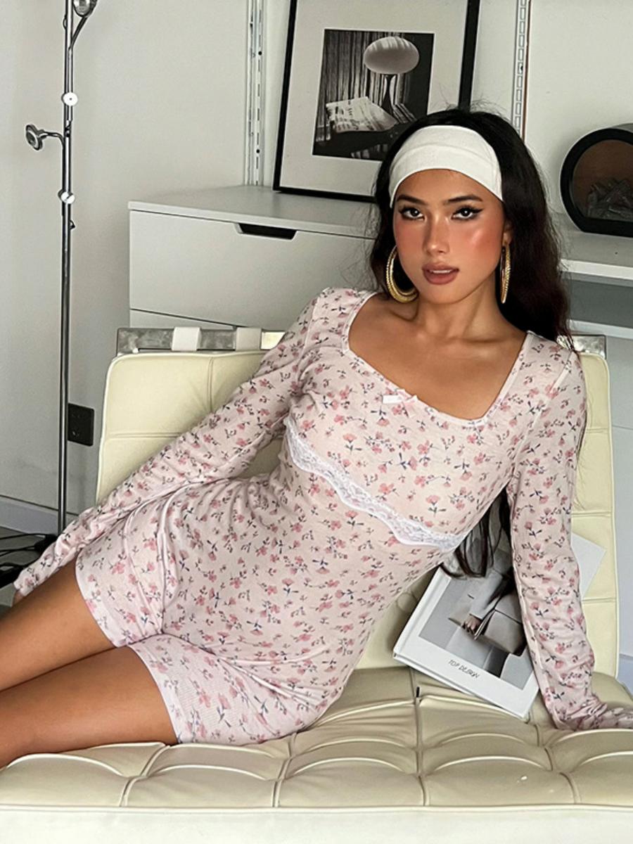 Square Collar Lace Long Sleeve Floral Print Jumpsuit - Casual Slim Fit Bodycon Shorts for Early Autumn European Style Square Collar Lace Long Sleeve Floral Print Jumpsuit - Casual Slim Fit Bodycon Shorts for Early Autumn European Style