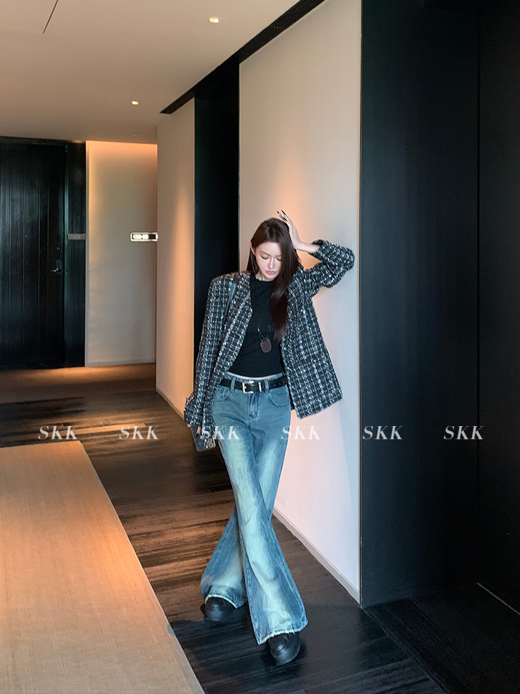 Starry Wool French Style Plaid Coat and Boucle Vest Set - Chic 90s Inspired Outerwear for Effortless Layering