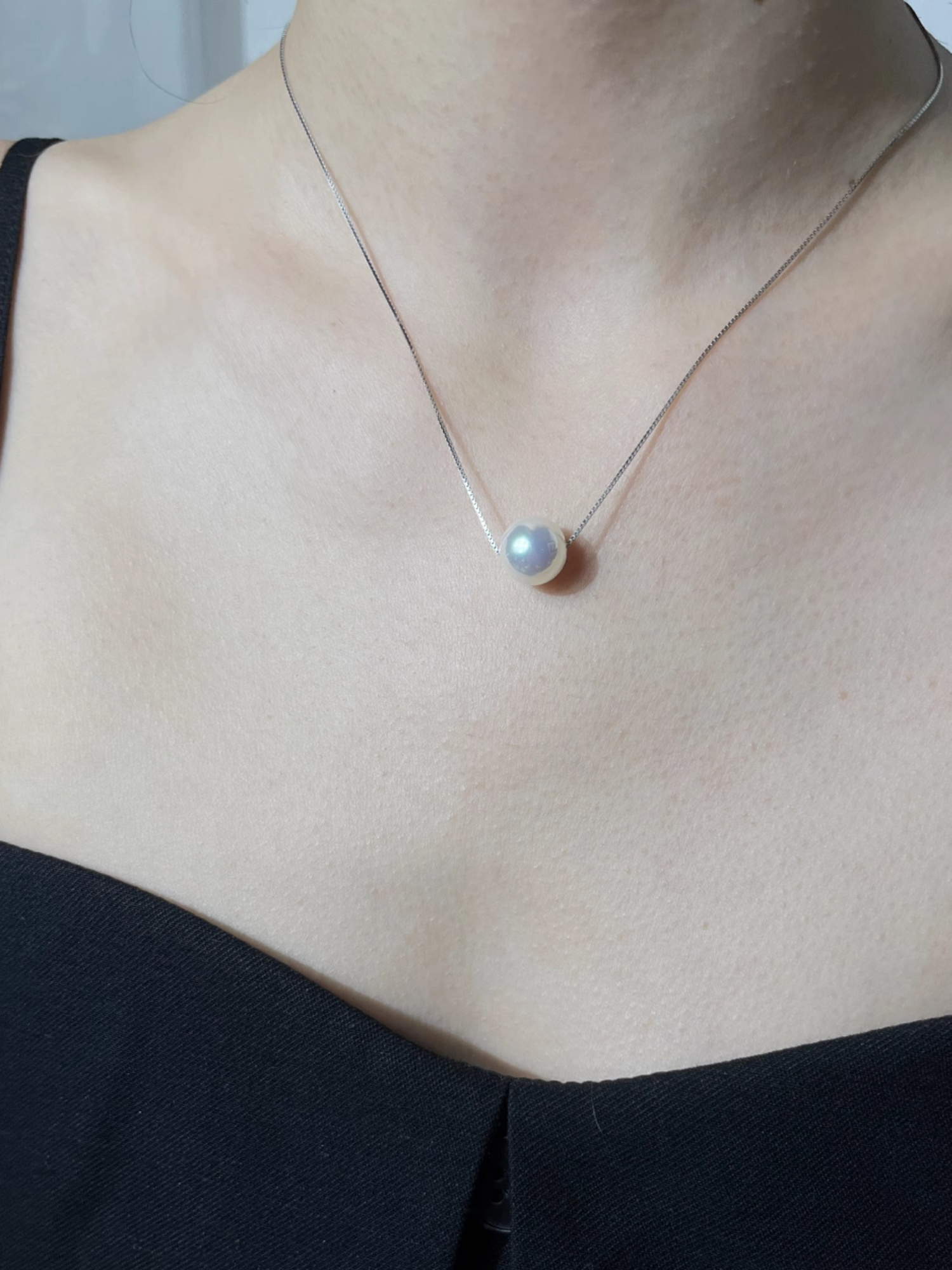 Sterling Silver Akoya Pearl Necklace for Women with Tahitian Gray Lock Chain - Elegant Jewelry for Special Occasions Sterling Silver Akoya Pearl Necklace for Women with Tahitian Gray Lock Chain - Elegant Jewelry for Special Occasions