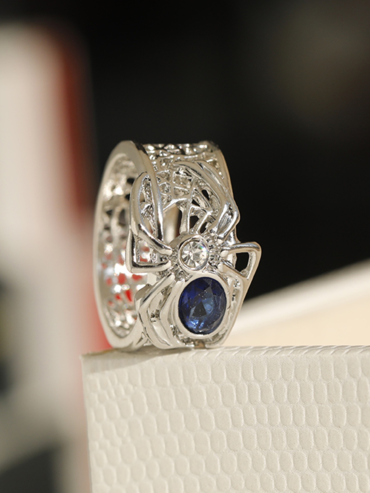 Stylish Spider Ring for Couples - Creative European and American Design, Perfect for Daily Wear Stylish Spider Ring for Couples - Creative European and American Design, Perfect for Daily Wear