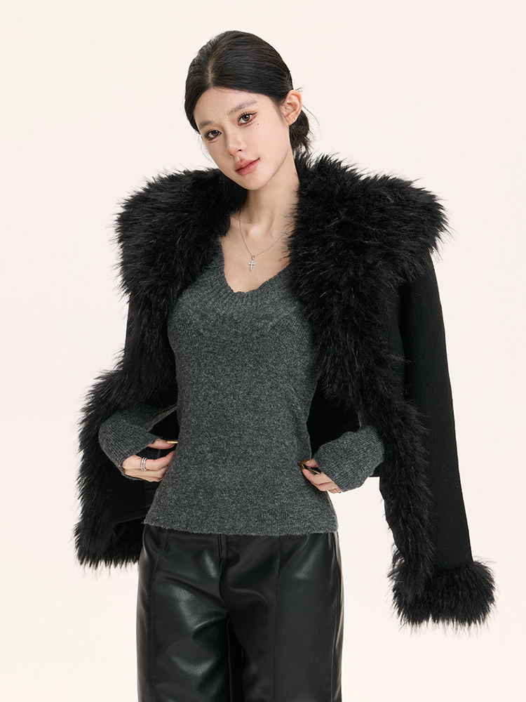 Stylish Urban Fluffy Large Lapel Slim Fit Short Textured Wool Coat for Autumn Winter Fashion Stylish Urban Fluffy Large Lapel Slim Fit Short Textured Wool Coat for Autumn Winter Fashion