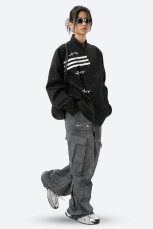 Stylish Work Outfits, Outfit Summer Ideas Asymmetric Frog Button Jacket