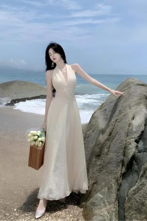 Stylish Work Outfits, Outfit Summer Ideas Backless Halter Neck Maxi Dress