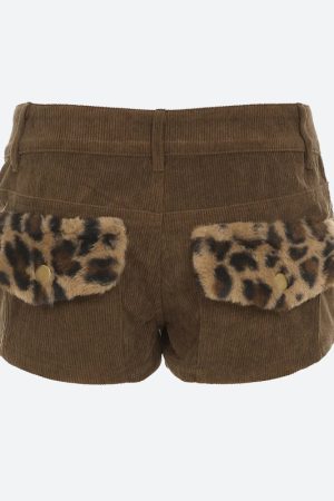 Stylish Work Outfits, Outfit Summer Ideas Baddie Leopard Corduroy Shorts