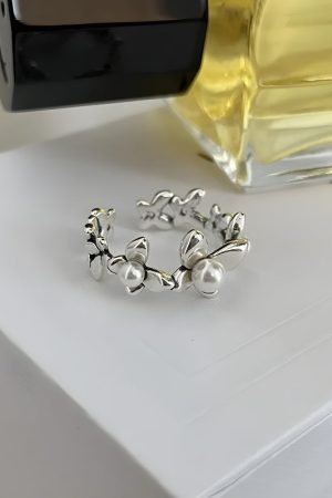 Stylish Work Outfits, Outfit Summer Ideas Beaded Floral Ring