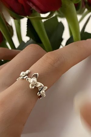 Stylish Work Outfits, Outfit Summer Ideas Beaded Floral Ring