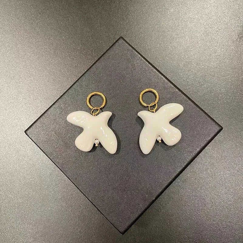 Stylish Work Outfits, Outfit Summer Ideas Bird Necklace & Earrings Set Stylish Work Outfits, Outfit Summer Ideas Bird Necklace & Earrings Set