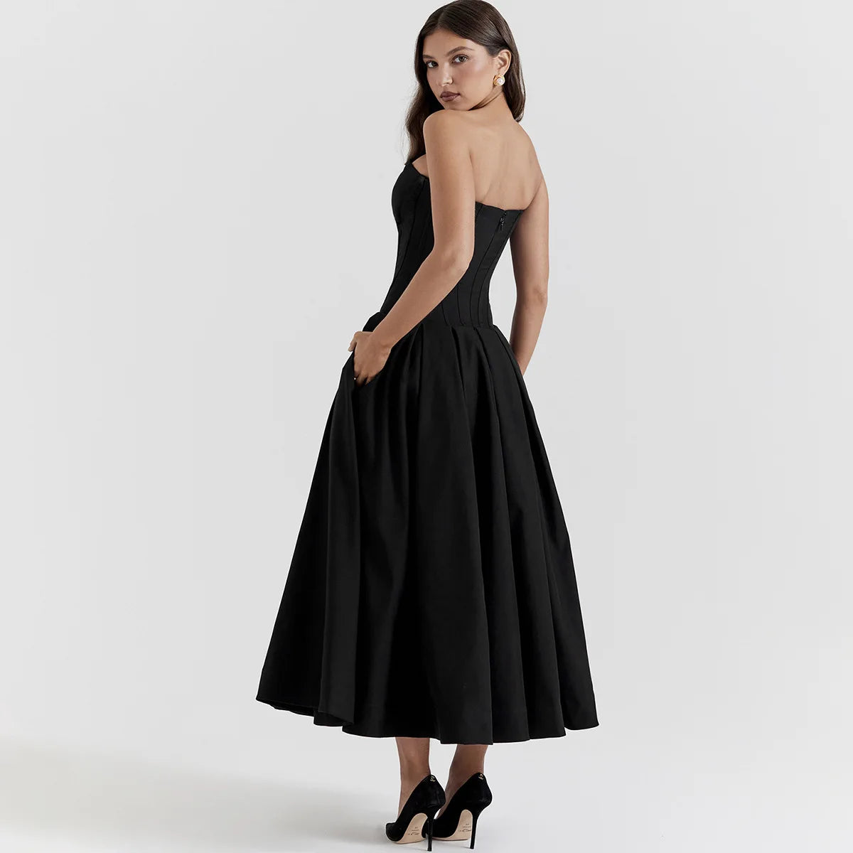 Stylish Work Outfits, Outfit Summer Ideas Black Plunge Corset Midi Dress Stylish Work Outfits, Outfit Summer Ideas Black Plunge Corset Midi Dress