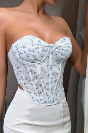Stylish Work Outfits, Outfit Summer Ideas Blue Corset Top