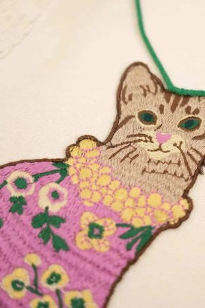 Stylish Work Outfits, Outfit Summer Ideas Cat Embroidered Sweater