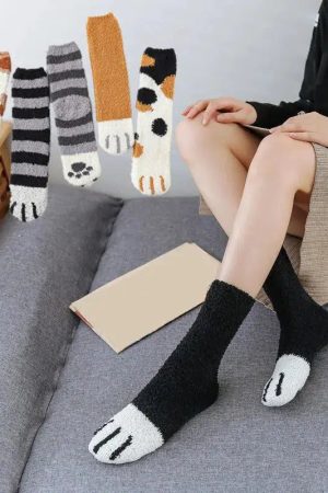 Stylish Work Outfits, Outfit Summer Ideas Cat Paw Plush Socks