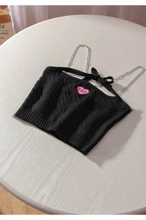 Stylish Work Outfits, Outfit Summer Ideas Chain Strap Knitted Crop Top