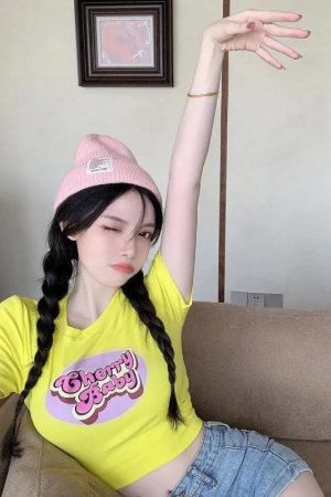 Stylish Work Outfits, Outfit Summer Ideas Cherry Baby Crop Top