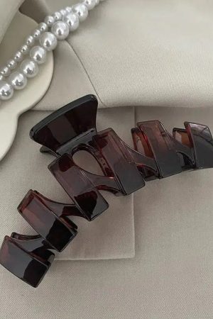 Stylish Work Outfits, Outfit Summer Ideas Coffee Hair Claws