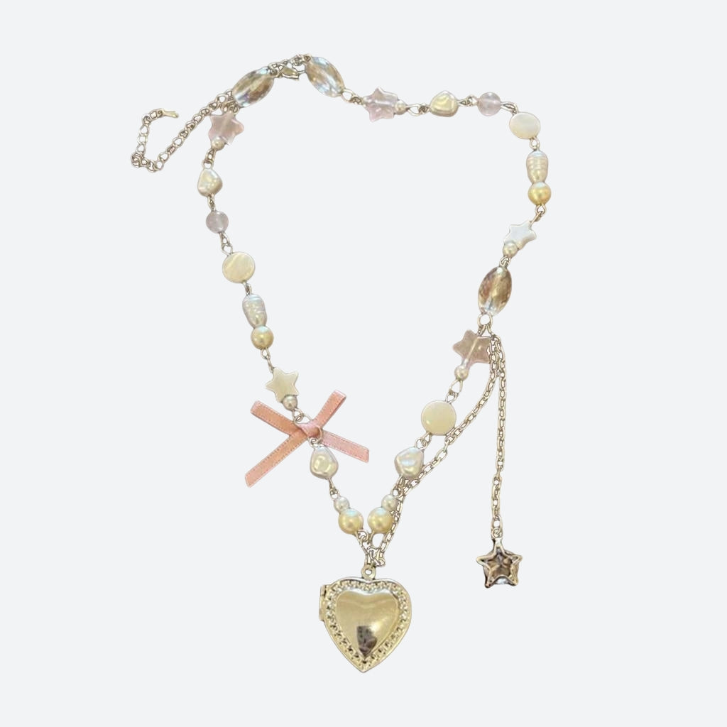 Stylish Work Outfits, Outfit Summer Ideas Coquette Heart Pearl Beaded Necklace Stylish Work Outfits, Outfit Summer Ideas Coquette Heart Pearl Beaded Necklace