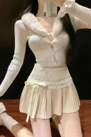 Stylish Work Outfits, Outfit Summer Ideas Coquette Lace Pleated Mini Skirt