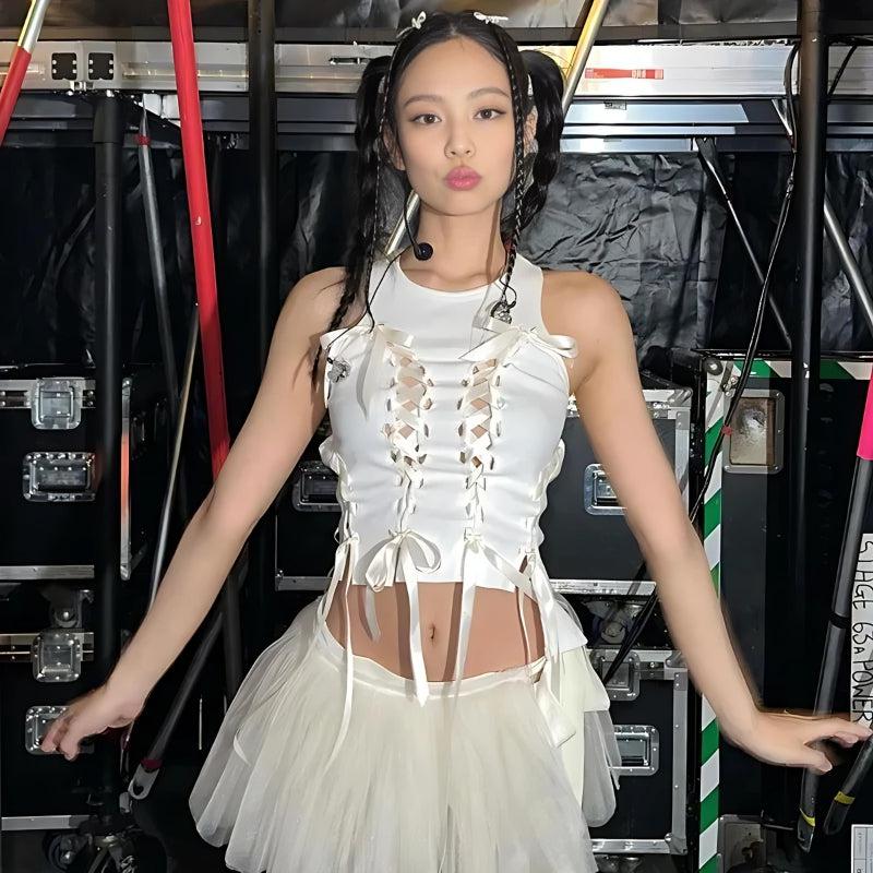 Stylish Work Outfits, Outfit Summer Ideas Coquette Lace Up Bow Top