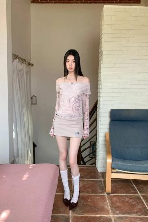 Stylish Work Outfits, Outfit Summer Ideas Coquette Lace Up Off Shoulder Top