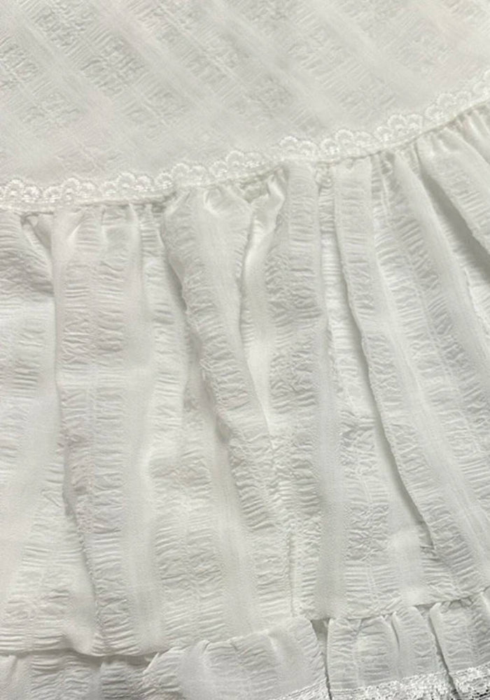 Stylish Work Outfits, Outfit Summer Ideas Coquette Ruffled Lace Mini Skirt Stylish Work Outfits, Outfit Summer Ideas Coquette Ruffled Lace Mini Skirt