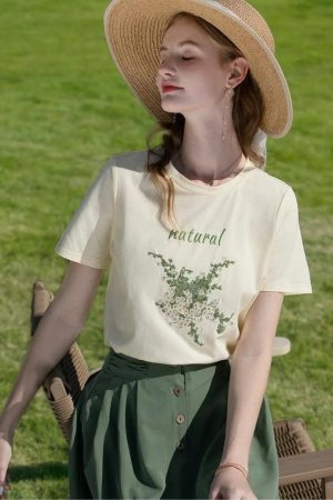Stylish Work Outfits, Outfit Summer Ideas Cottagecore Natural Tee