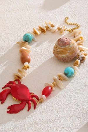Stylish Work Outfits, Outfit Summer Ideas Crab Beaded Necklace