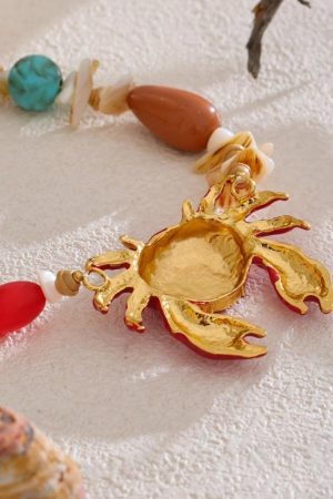 Stylish Work Outfits, Outfit Summer Ideas Crab Beaded Necklace