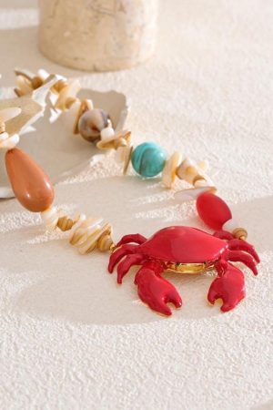 Stylish Work Outfits, Outfit Summer Ideas Crab Beaded Necklace