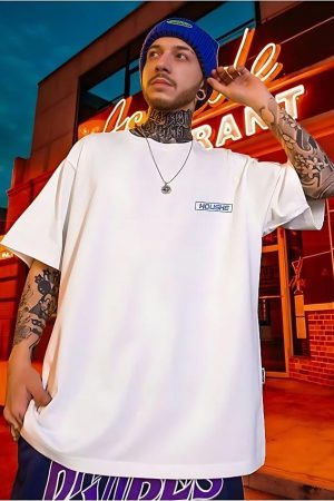 Stylish Work Outfits, Outfit Summer Ideas Crescent Moon Tee