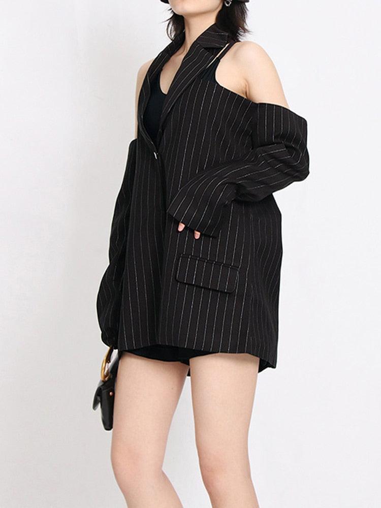 Stylish Work Outfits, Outfit Summer Ideas Cut-Out Striped Blazer Stylish Work Outfits, Outfit Summer Ideas Cut-Out Striped Blazer