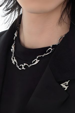 Stylish Work Outfits, Outfit Summer Ideas Cyberpunk Necklace