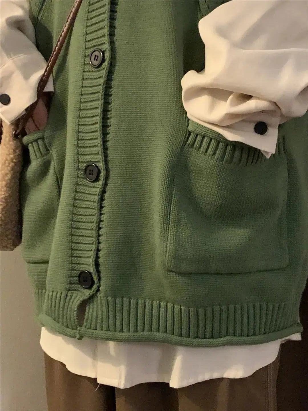 Stylish Work Outfits, Outfit Summer Ideas Dark Academia Deep V-Neck Sleeveless Cardigan Stylish Work Outfits, Outfit Summer Ideas Dark Academia Deep V-Neck Sleeveless Cardigan