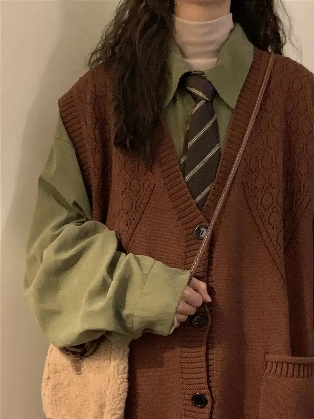 Stylish Work Outfits, Outfit Summer Ideas Dark Academia Deep V-Neck Sleeveless Cardigan Stylish Work Outfits, Outfit Summer Ideas Dark Academia Deep V-Neck Sleeveless Cardigan