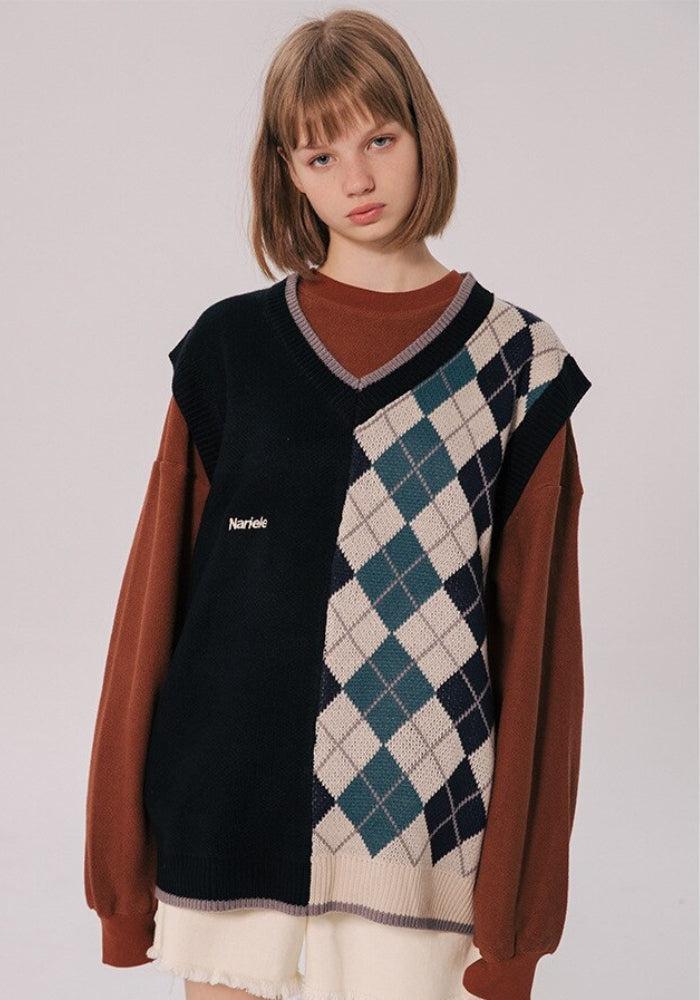 Stylish Work Outfits, Outfit Summer Ideas Dark Academia Half Argyle Sweater Vest