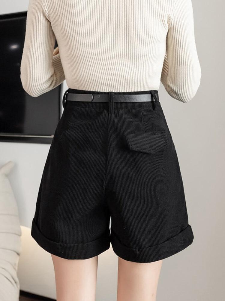 Stylish Work Outfits, Outfit Summer Ideas Dark Academia High Waist Shorts Stylish Work Outfits, Outfit Summer Ideas Dark Academia High Waist Shorts