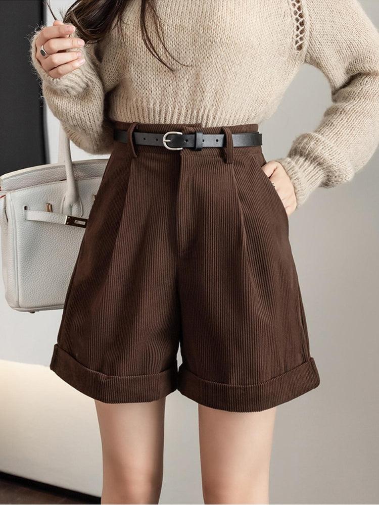 Stylish Work Outfits, Outfit Summer Ideas Dark Academia High Waist Shorts