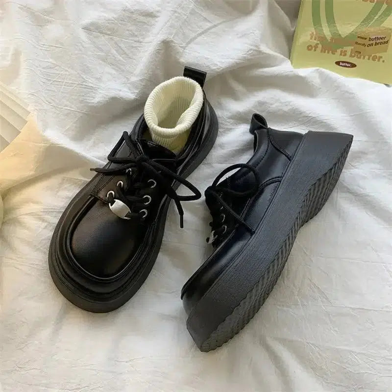 Stylish Work Outfits, Outfit Summer Ideas Dark Academia Lace Up Mary Jane Shoes Stylish Work Outfits, Outfit Summer Ideas Dark Academia Lace Up Mary Jane Shoes