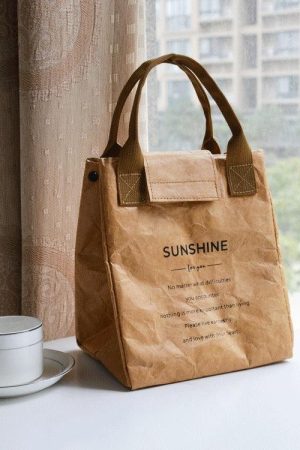 Stylish Work Outfits, Outfit Summer Ideas Dark Academia Paper Look Handbag