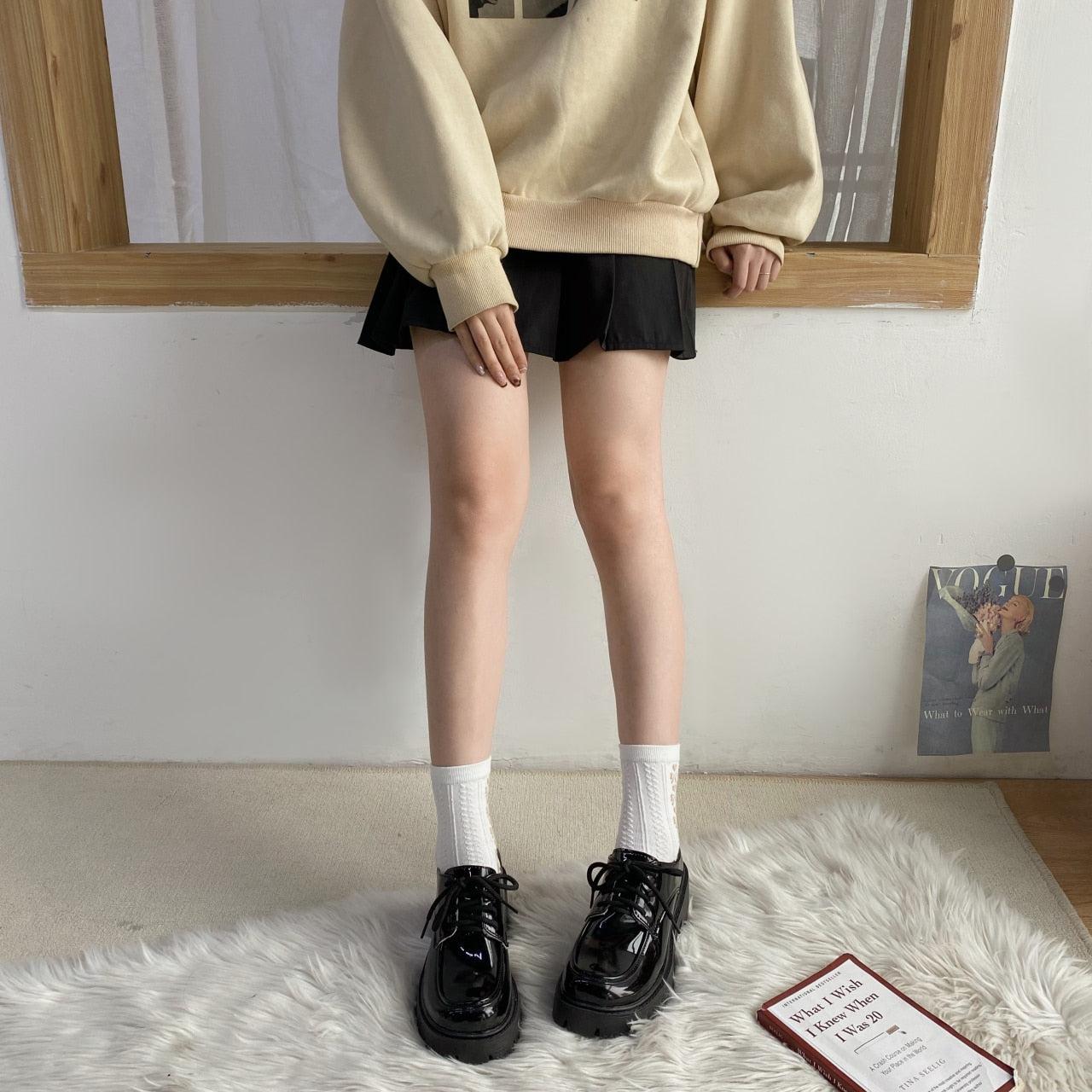 Stylish Work Outfits, Outfit Summer Ideas Dark Academia Platform Shoes Stylish Work Outfits, Outfit Summer Ideas Dark Academia Platform Shoes