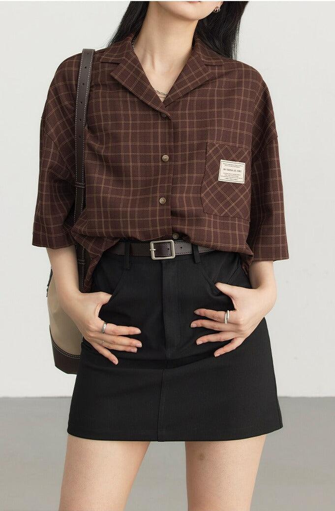 Stylish Work Outfits, Outfit Summer Ideas Dark Academia V-Neck Plaid Shirt Stylish Work Outfits, Outfit Summer Ideas Dark Academia V-Neck Plaid Shirt