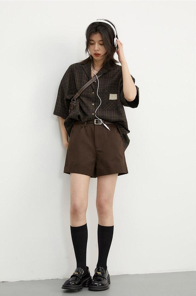 Stylish Work Outfits, Outfit Summer Ideas Dark Academia V-Neck Plaid Shirt Stylish Work Outfits, Outfit Summer Ideas Dark Academia V-Neck Plaid Shirt