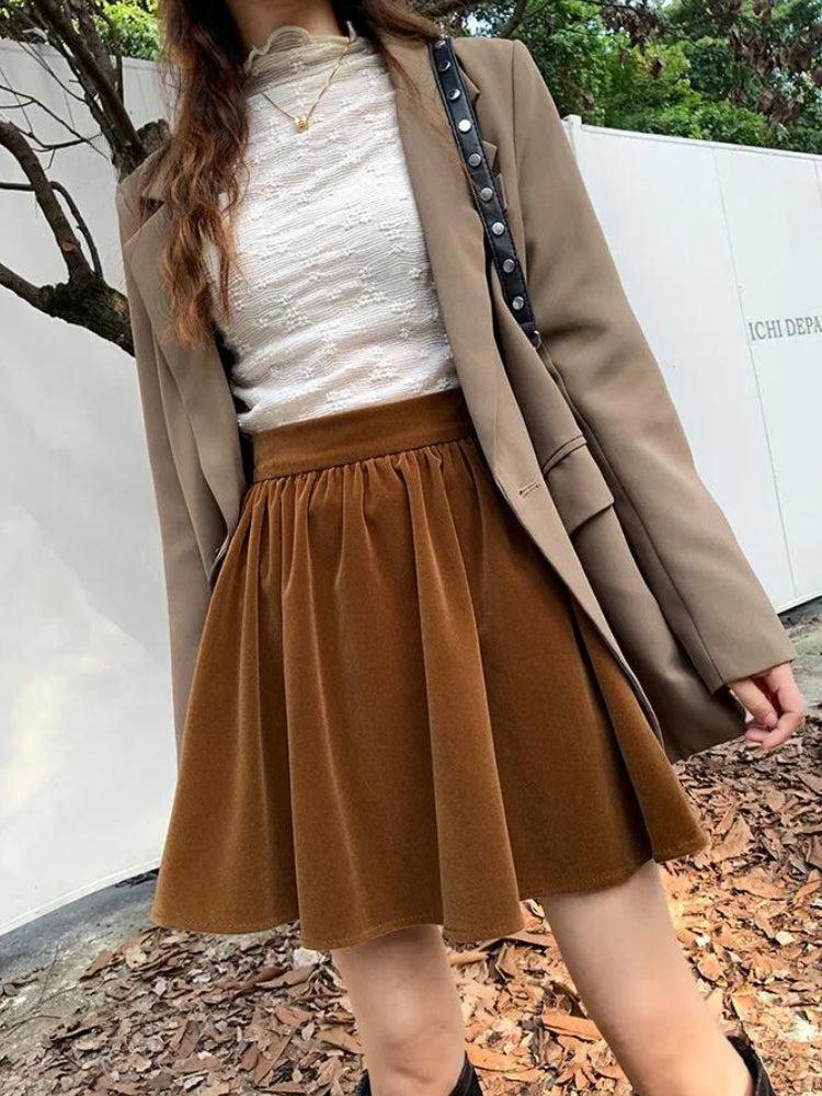 Stylish Work Outfits, Outfit Summer Ideas Dark Academia Velvet Mini Skirt Stylish Work Outfits, Outfit Summer Ideas Dark Academia Velvet Mini Skirt