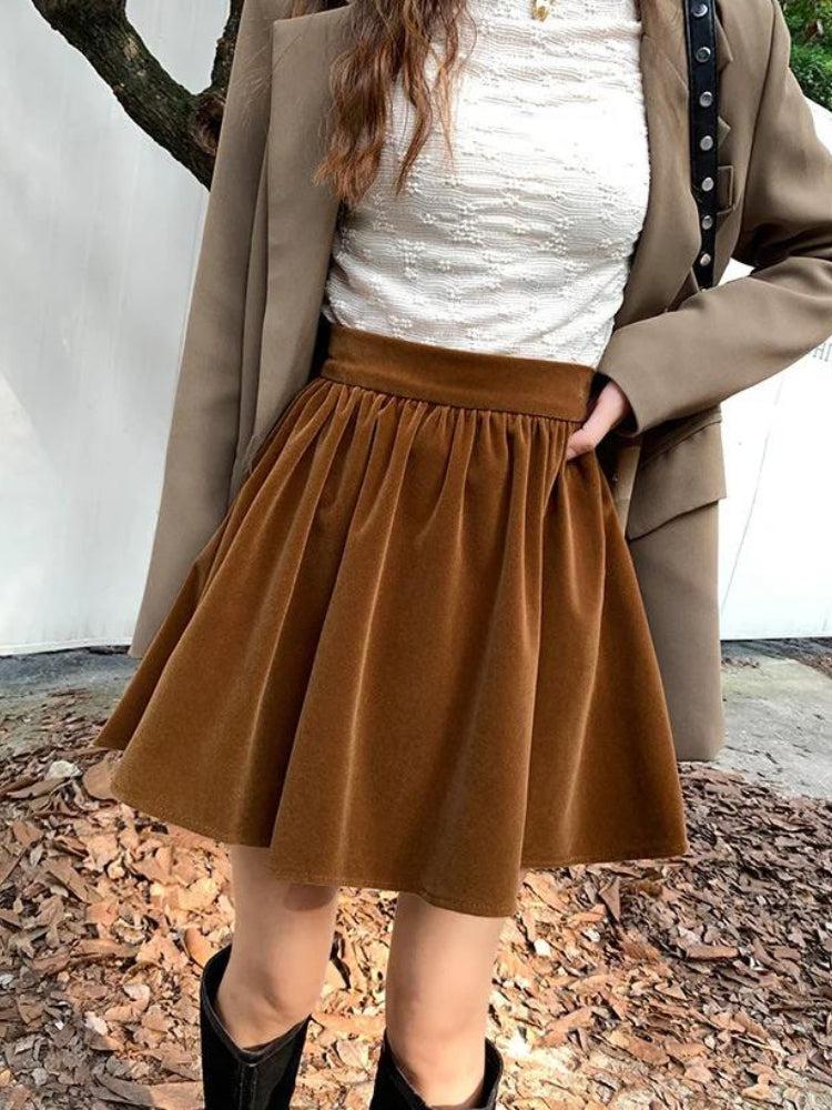 Stylish Work Outfits, Outfit Summer Ideas Dark Academia Velvet Mini Skirt Stylish Work Outfits, Outfit Summer Ideas Dark Academia Velvet Mini Skirt