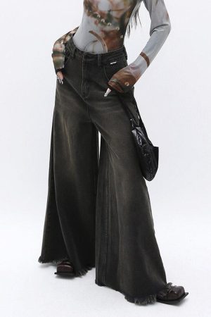 Stylish Work Outfits, Outfit Summer Ideas Dark Wash Distressed Wide Leg Jeans
